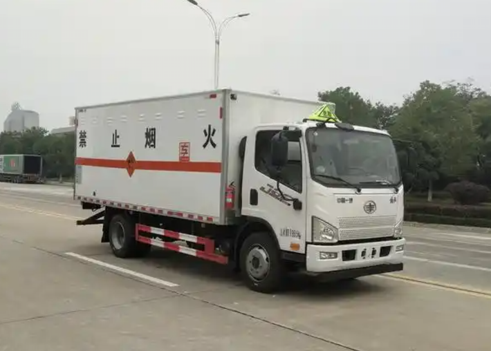大冶爆破器材运输车可以上高速吗?